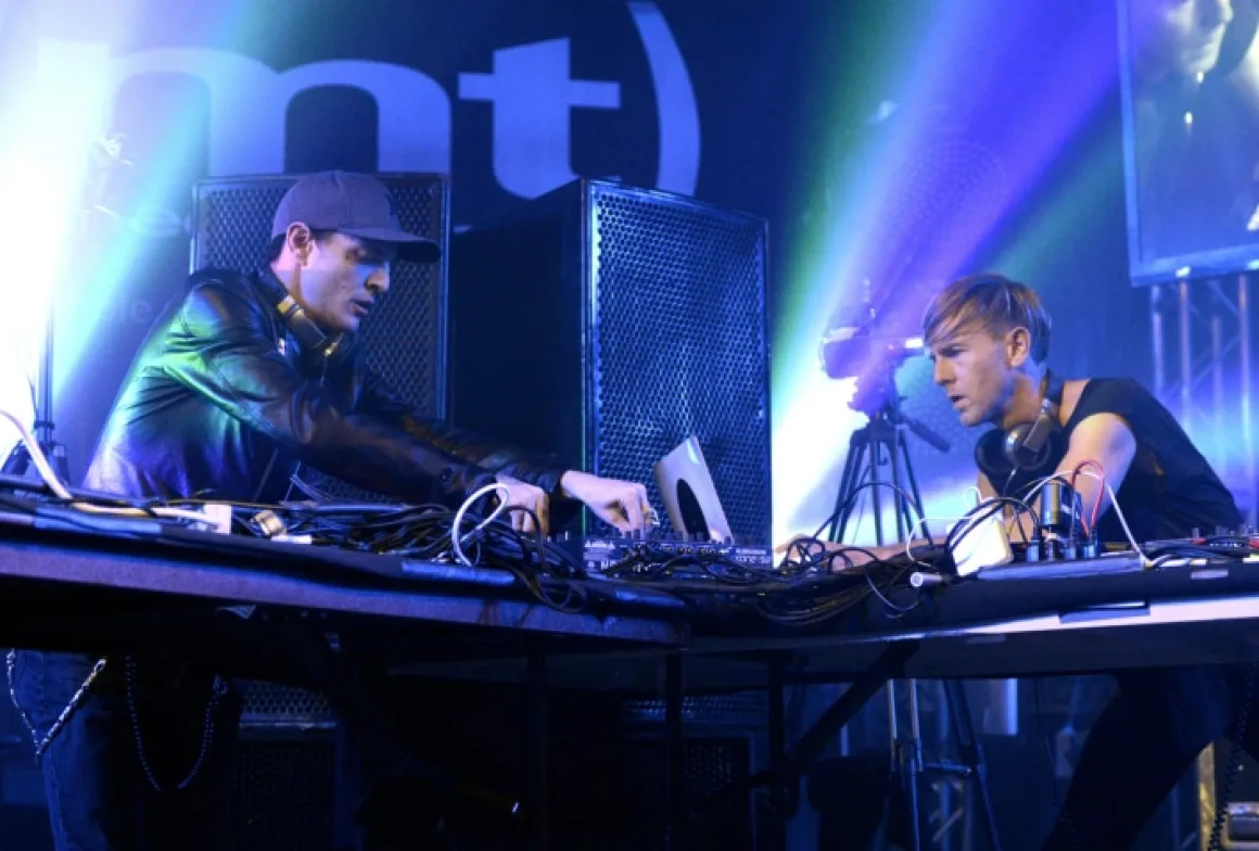 DEADMAU5: UN VIAJE A TRAVÉS DE SU MÚSICA Y SU LEGADO 3 NDD-testpilot 2