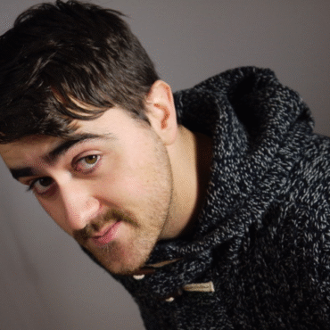 Carlotek presenta Uplifter feat. Charlie Fawcus Deighton