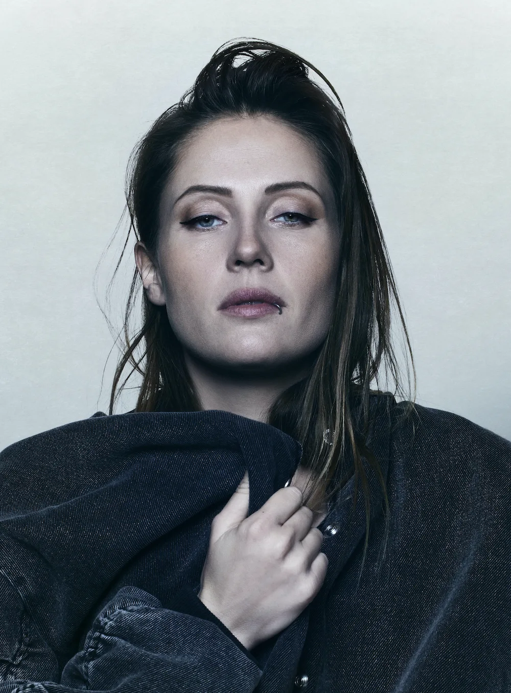 Charlotte de Witte reinterpreta el temazo de Scoop de los 90, “Drop It”. Charlotte de Witte reinterpreta el temazo de Scoop de los 90, “Drop It”.