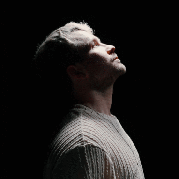 Felix Raphael presenta su segundo sencillo de LP, ‘Compass (how to stay classified)’
