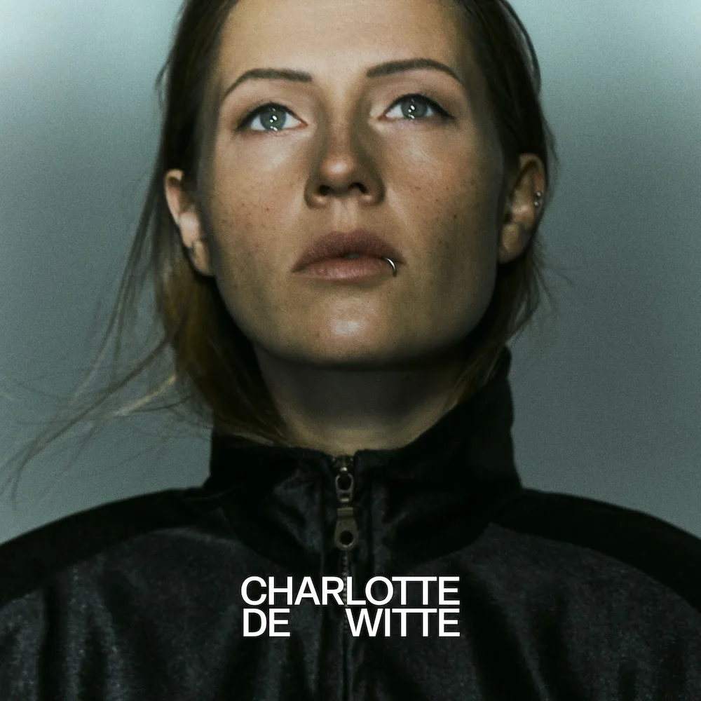 Charlotte de Witte lanza su esperado LP homónimo en su sello KNTXT Charlotte de Witte lanza su esperado LP homónimo en su sello KNTXT