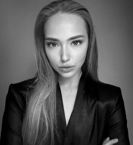 JUSTĖ INICIA UNA NUEVA Y ELECTRIZANTE AVENTURA CON ‘WORLD OF WONDERS’ JUSTĖ INICIA UNA NUEVA Y ELECTRIZANTE AVENTURA CON ‘WORLD OF WONDERS’