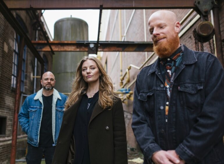 Tinlicker lanza su segundo sencillo LP, ‘God In You’