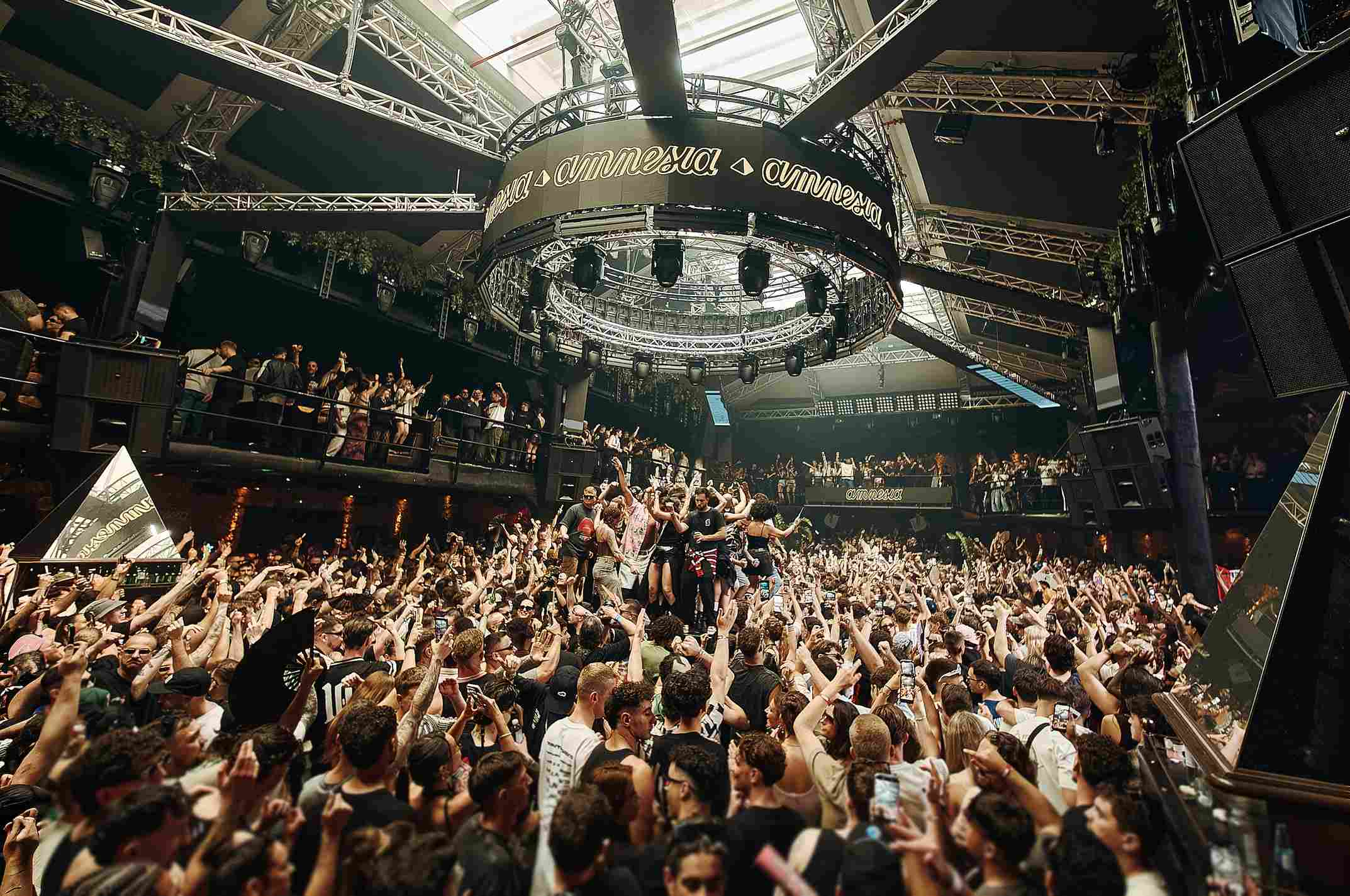 Amnesia Ibiza arranca su temporada tras un opening party épico Amnesia Ibiza arranca su temporada tras un opening party épico