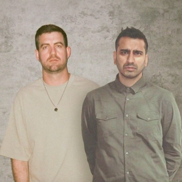 Chris Lorenzo & aMo (um) presenta HOTS 4 U