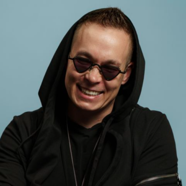 Kapir regresa a SUNCTURE con su nuevo sencillo «Fractal Ecstasy»
